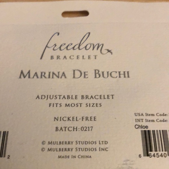 Chloe Name Bracelet - Picture 4 of 4